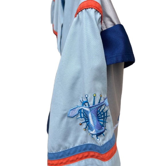 Disneyland tomorrow land cast shirt zip up  member S fit's like medium - Picture 7 of 8